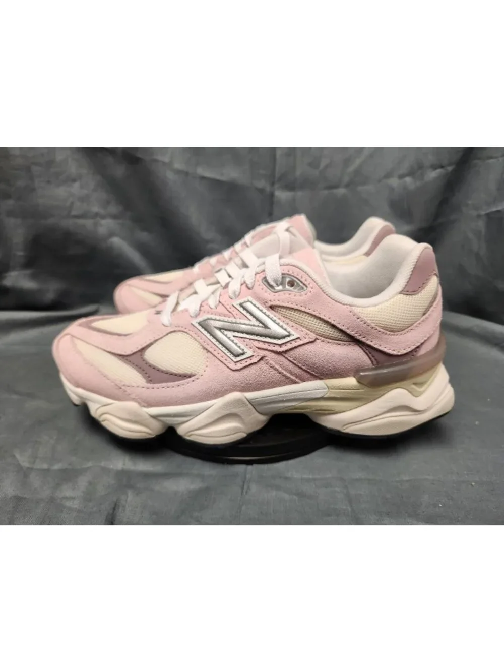 New Balance 90s are